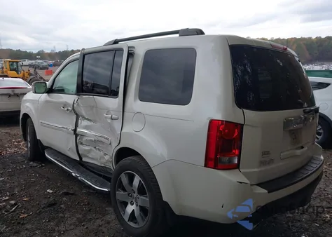 2013 Honda Pilot Touring из США, поврежденный, VIN 5FNYF3H90DB021556